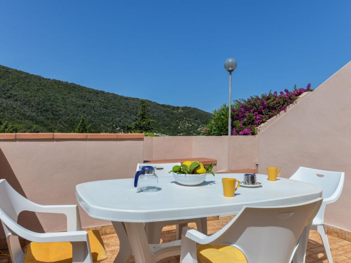 Apartment Cala Rossa-1 By Interhome Nisporto Екстер'єр фото