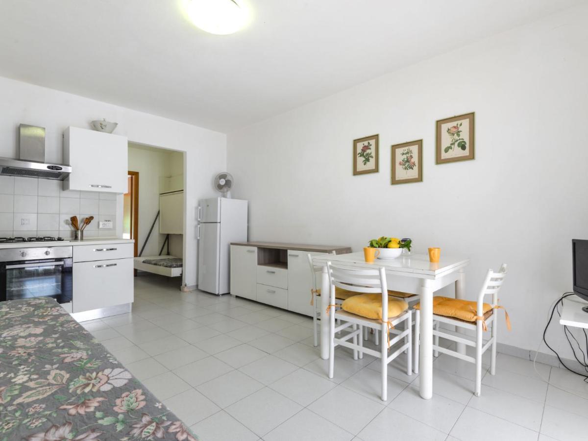 Apartment Cala Rossa-1 By Interhome Nisporto Екстер'єр фото